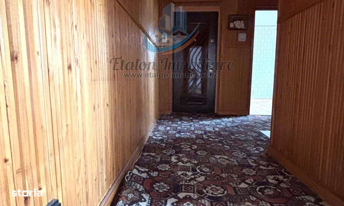 Apartament 2 camere decomandat, zona centrala Muzeu, Piatra Neamt - Imagine principală: 5/6
