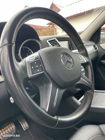 Mercedes-Benz ML 250 BlueTec 4MATIC Aut - 13