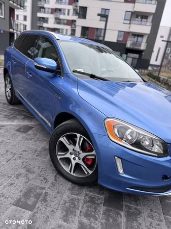 Volvo XC 60 T6 AWD Drive-E Momentum - 1