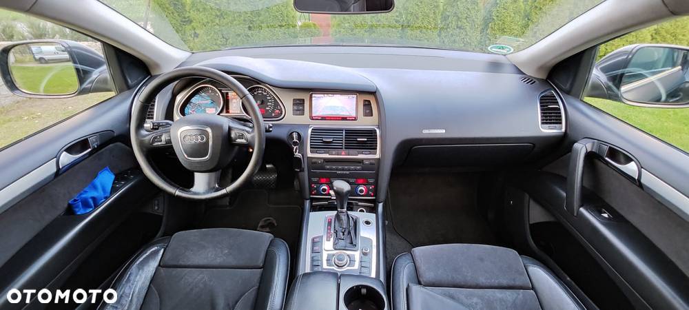 Audi Q7 3.0 TDI Quattro Tiptronic - 28