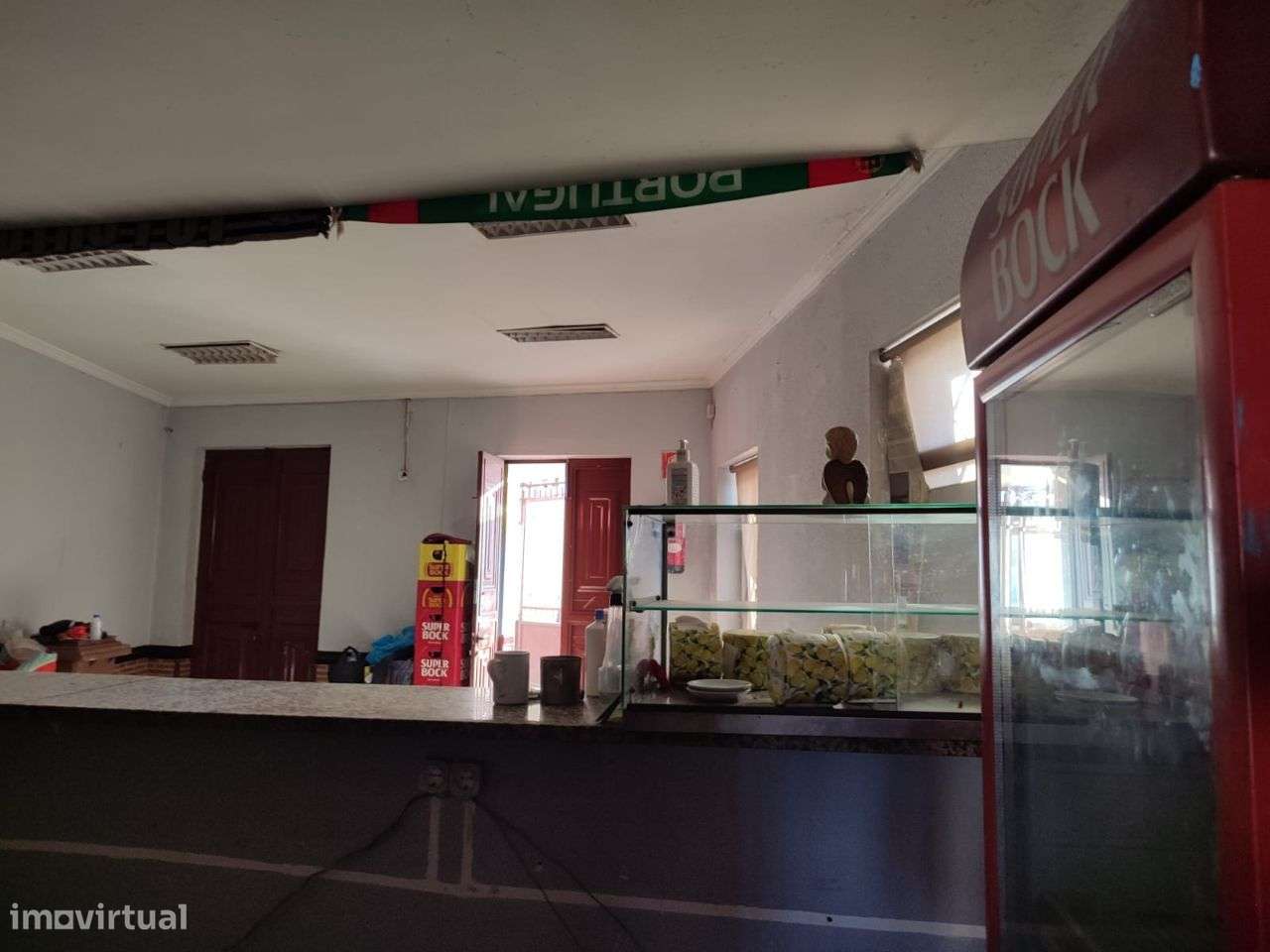 Loja p/ Comercio e serviços na Estrada Exterior da Circunvalação/Porto - Grande imagem: 5/14