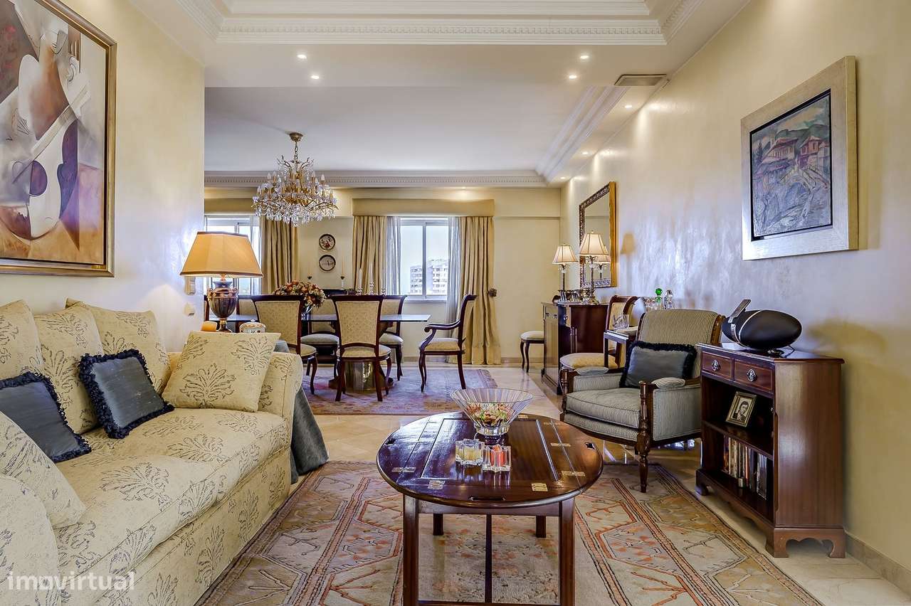 Penthouse  duplex com terraço,  6 quartos e 4 lugares de garagem - Grande imagem: 4/48