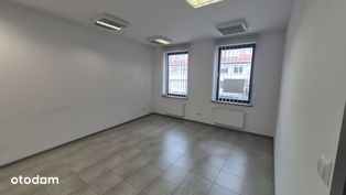 Lokal użytkowy 24 m² , naprzeciwko Urzędu Skarbowego - Pełny obrazek: 3/11