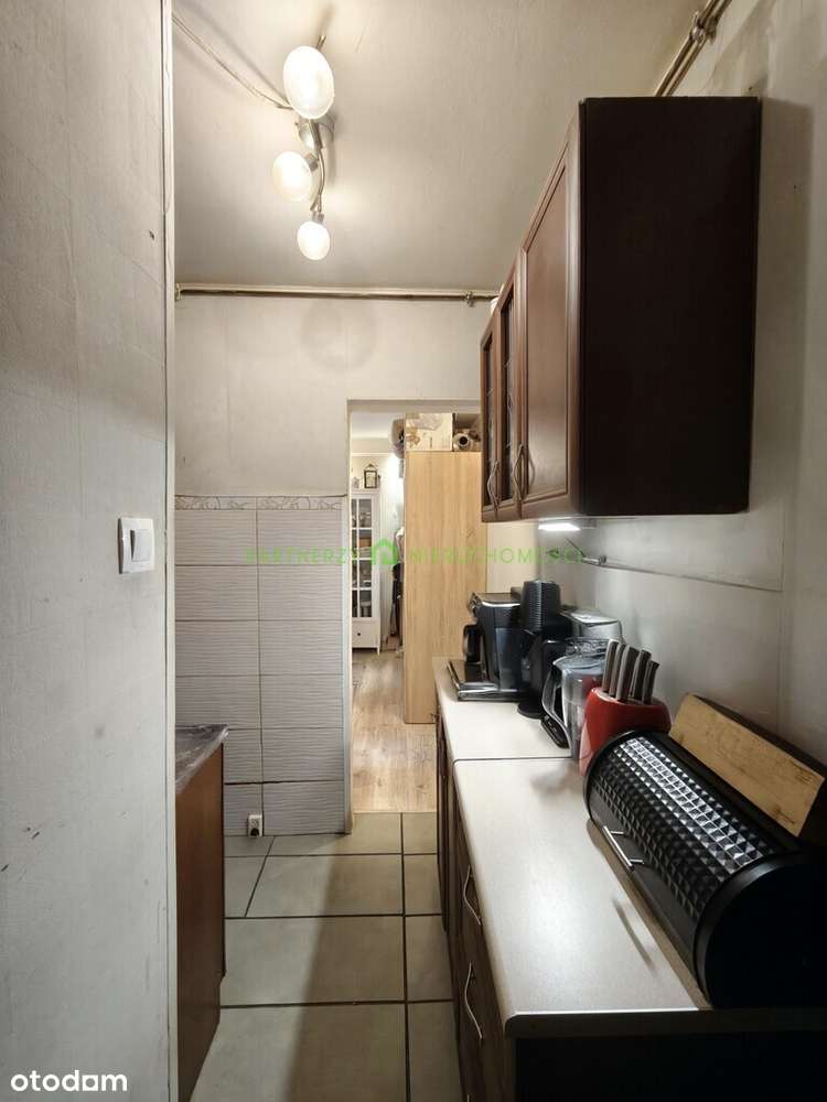 Małe 2 pokoje na cichym osiedlu blisko centrum-5