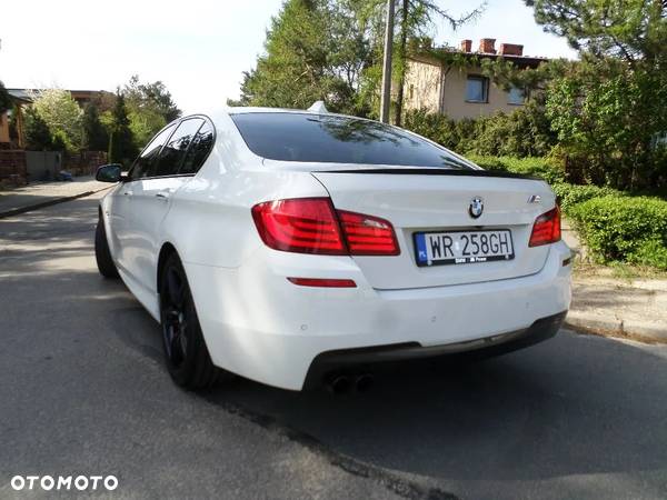 BMW Seria 5 530d xDrive - 4