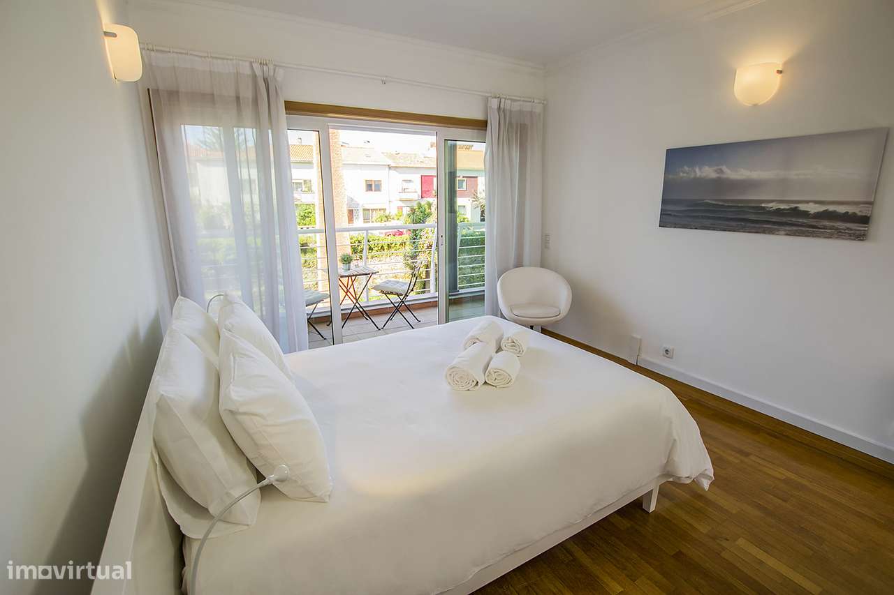 Premium T1 Aveiro Centrum | Terraço Exclusivo 33m² | Business Ready - Grande imagem: 2/16