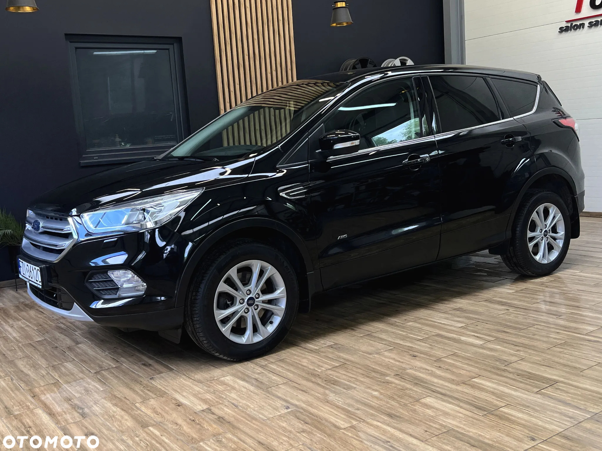 Ford Kuga 2.0 TDCi 4x4 Titanium - 11