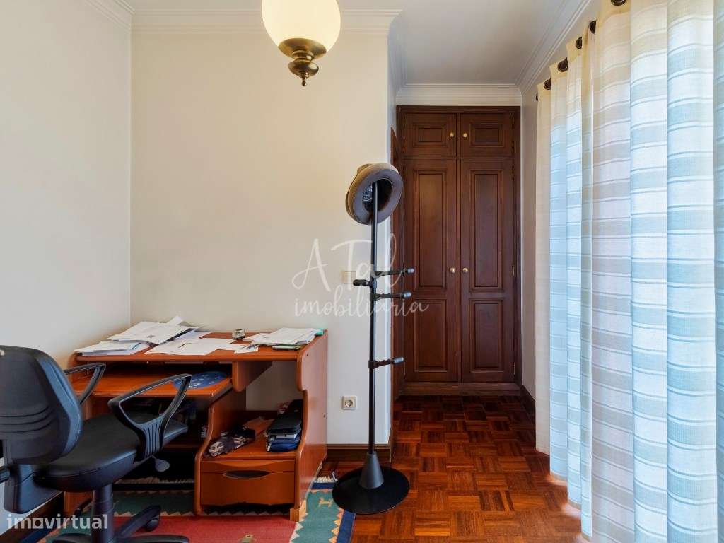 Moradia V6 centro do Montijo-21