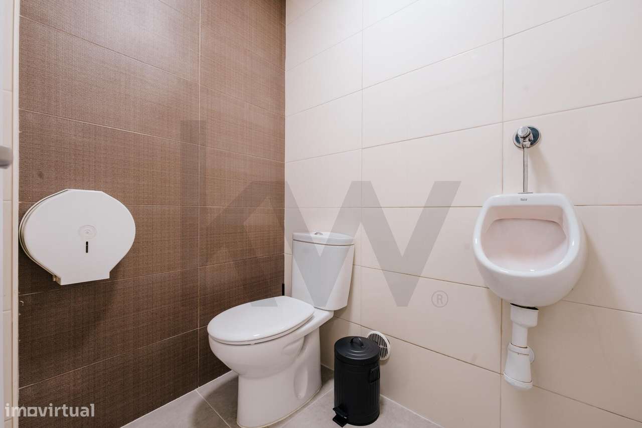 Trespasse de Restaurante Equipado e Remodelado na Rua dos Combatentes,-33