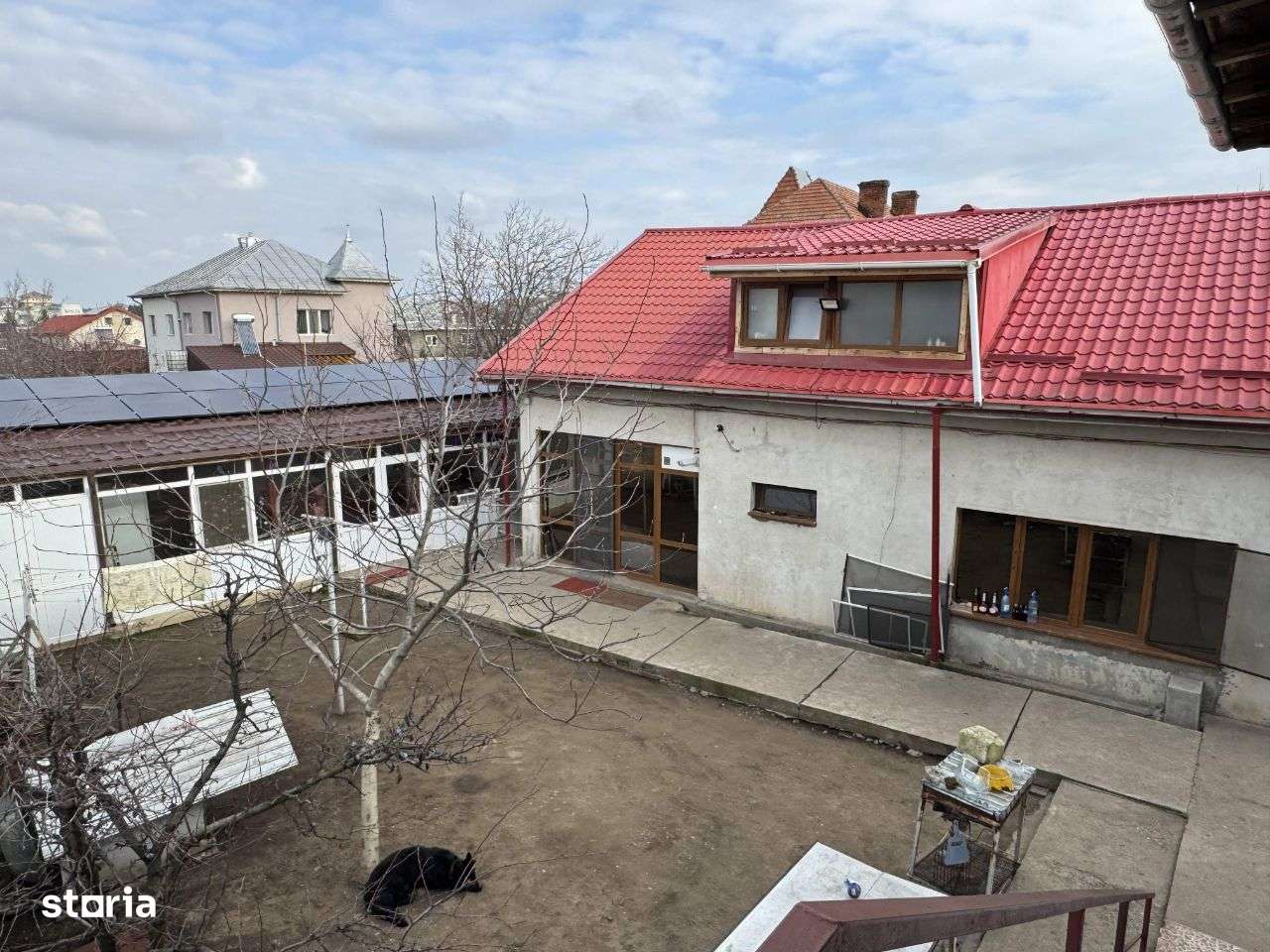 IMOBIL cu 3 cladiri, 14 camere, 6 bai, T= 611 mp, ultracentral,Caracal - Imagine principală: 2/20