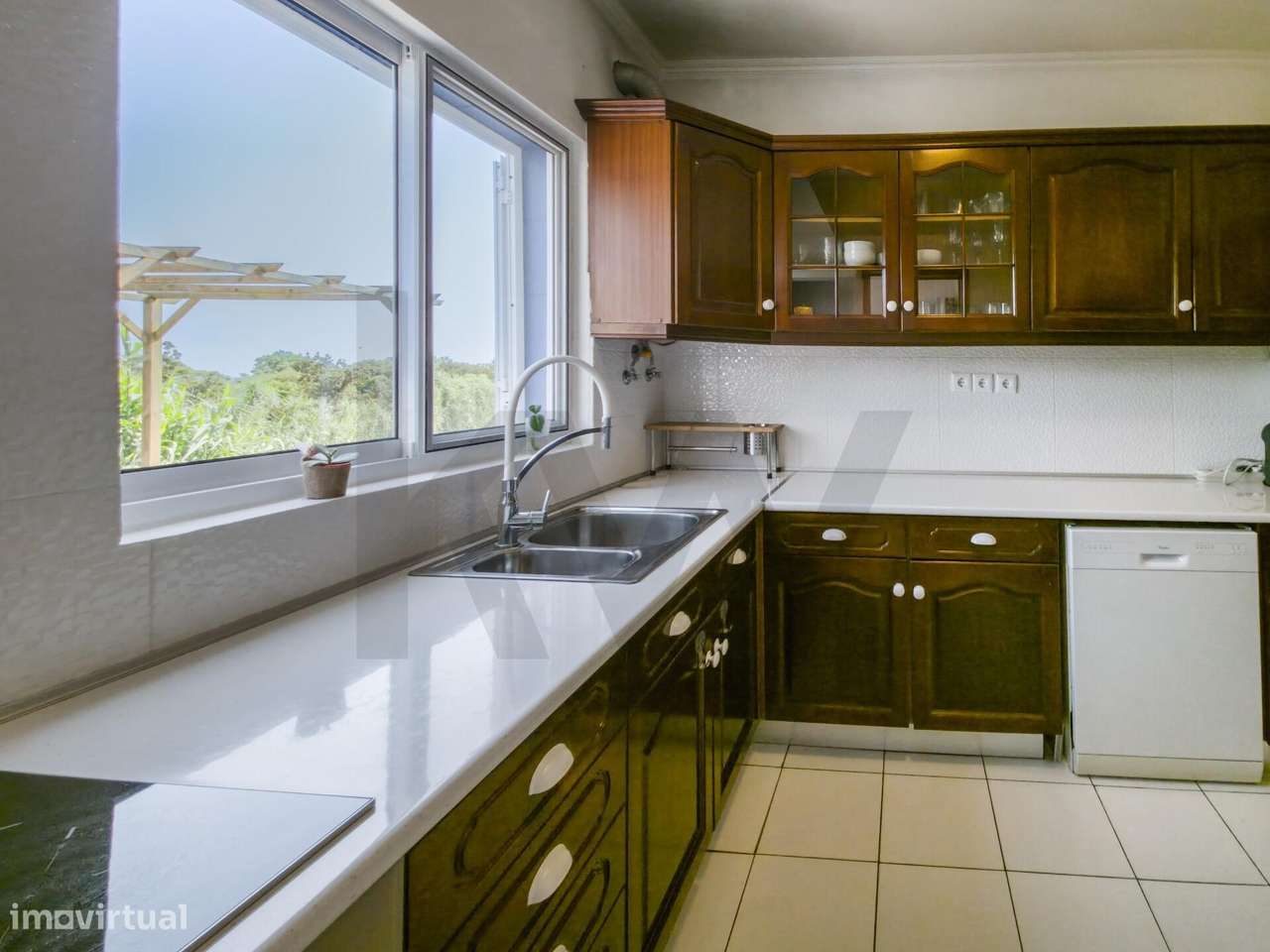 Moradia T4 de Excelência com Vista Mar | Candelária |Ponta Delgada-14