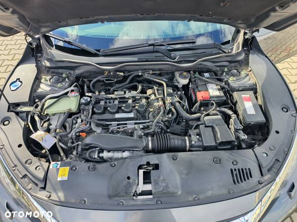 Honda Civic 1.5 i-VTEC Turbo CVT Prestige - 15