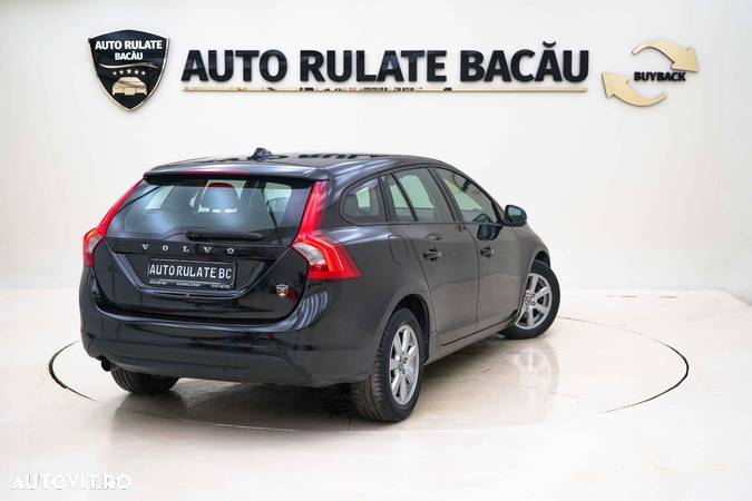 Volvo V60 D2 Kinetic - 6