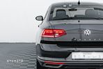 Volkswagen Passat 2.0 TDI Elegance DSG - 10