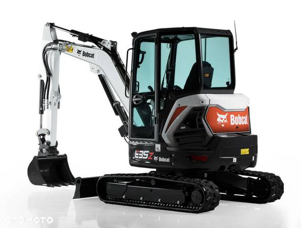 Bobcat E35 - 10