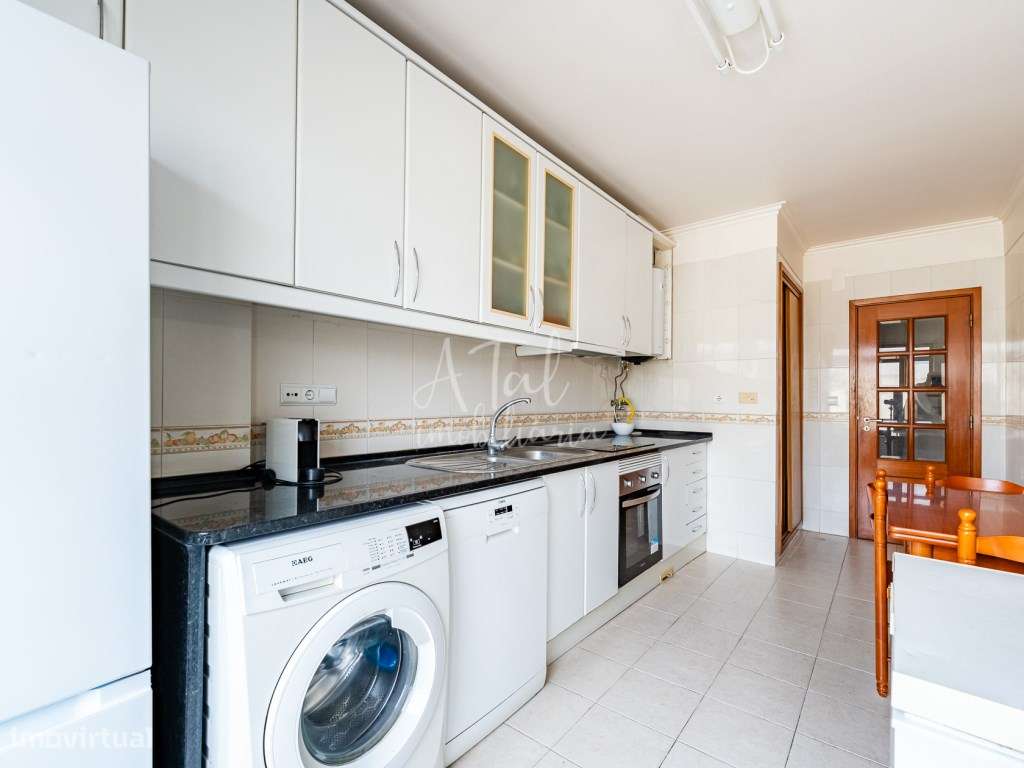 Apartamento T3 com Estacionamento | 10 min de Lisboa-9