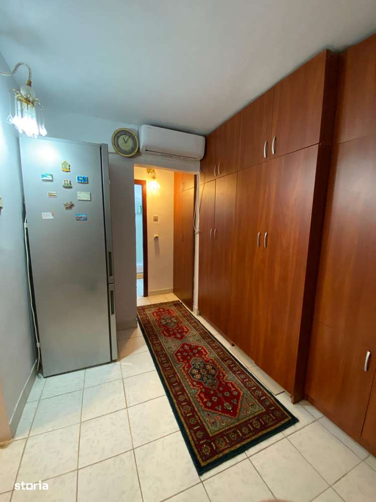 Apartament Craiovita 2camere mobilat și utilat 4/4 - Imagine principală: 4/7