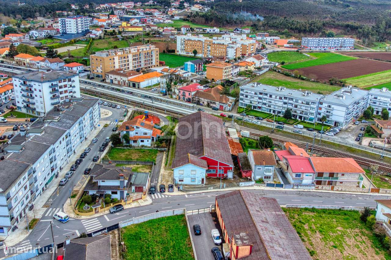Armazéns de 1750m² c/ escritório e Potencial Habitacional em São Ro... - Grande imagem: 5/54