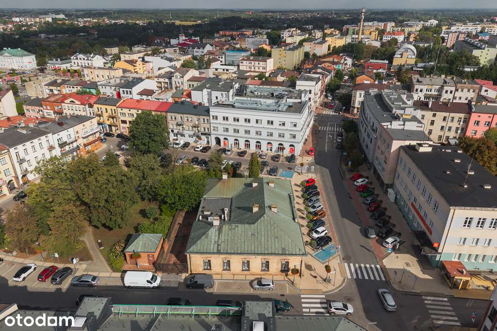 Nieruchomość w centrum-9