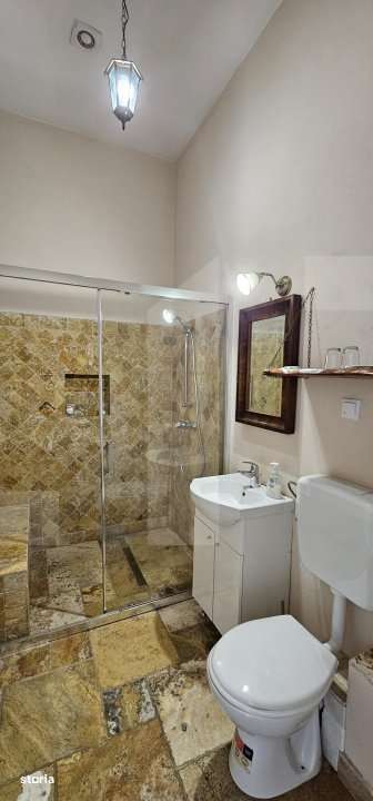 SUPER OFERTA! Casa/pensiune cu 8 camere in centru, Sfantu Gheorghe - Imagine principală: 5/10