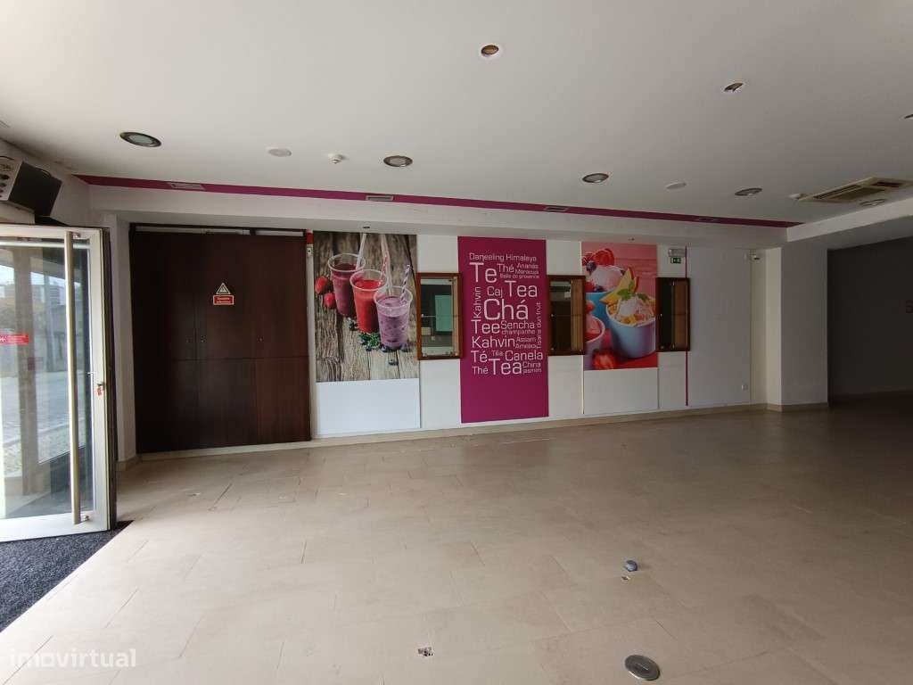 Loja comercial de 160 m² no centro do Barreiro - Grande imagem: 5/16