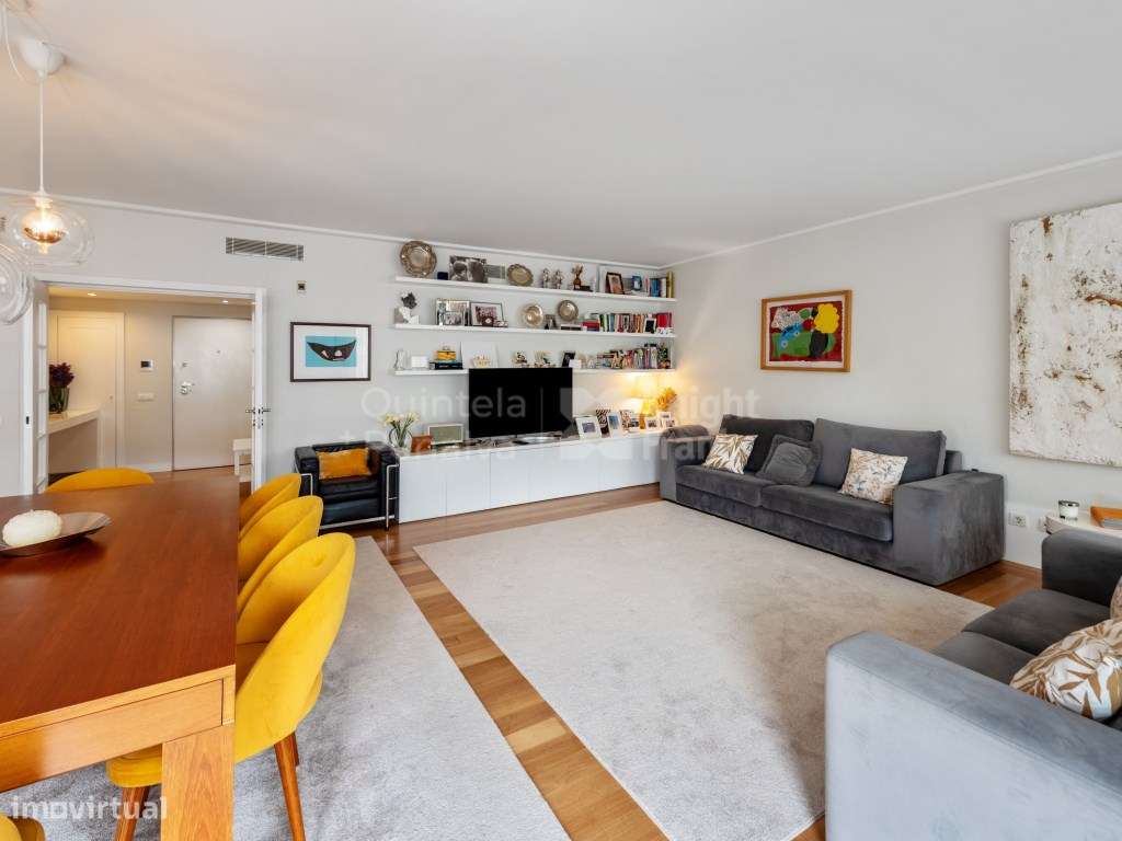 Apartamento T4 em condomínio de luxo privado na Lapa - Grande imagem: 5/25