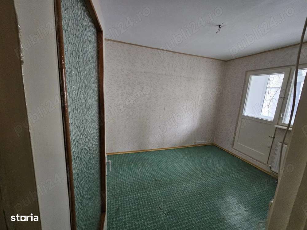 Vanzare, apartament 3 camere, decomandat, 68 mp, Galati, zona IREG-7