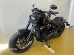 Harley-Davidson Softail Fat Bob - 16