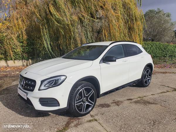 Mercedes-Benz GLA 220 d AMG Line 4-Matic - 3