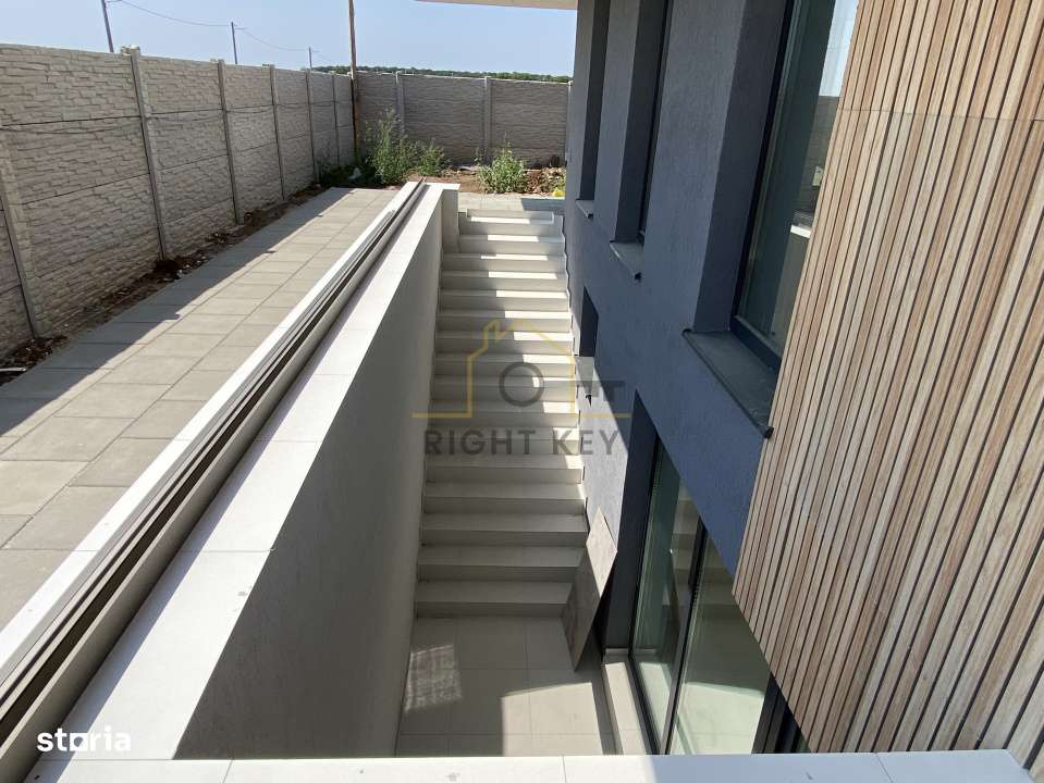 Vila moderna, 140mpu, 400mpt, panouri, utilitati! Comision 0%-18