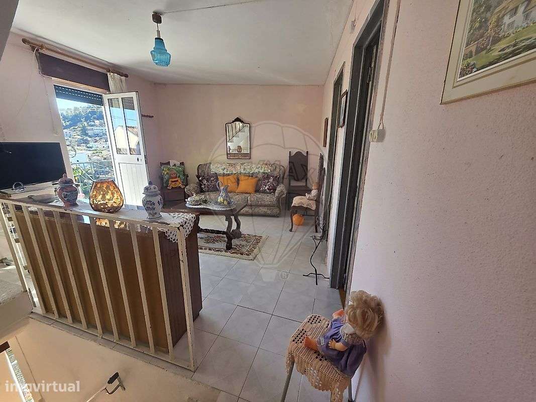 Moradia T2 para venda-10