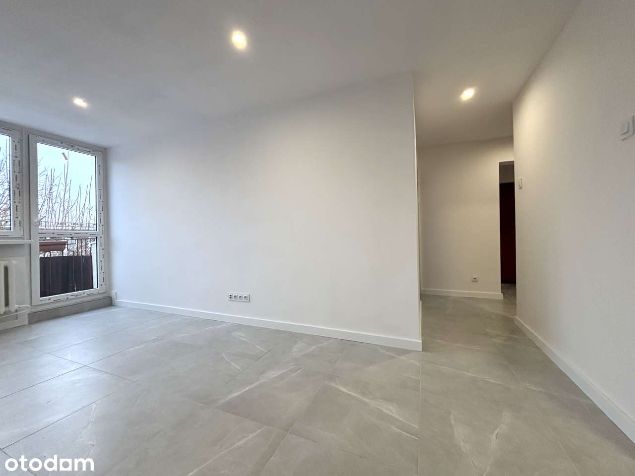 3 pokojowe mieszkanie przy ulicy Marulewskiej na os. Piastowskim - Pełny obrazek: 3/16