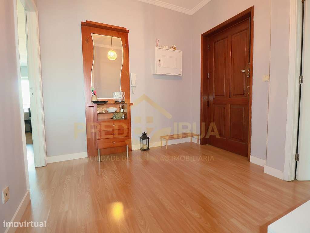 Apartamento T2 S. Félix da Marinha em condominio fechado-10