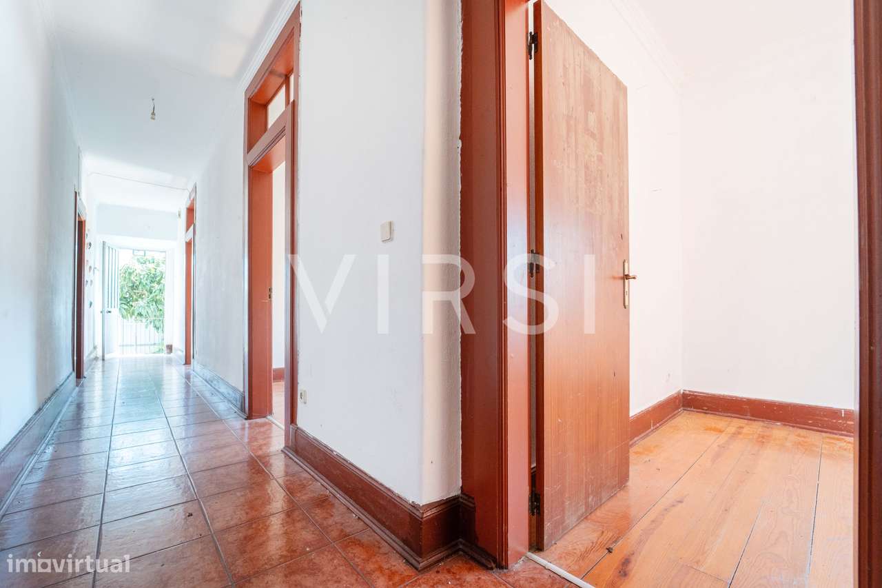 Moradia para remodelar a 3 min do ISCAC-15