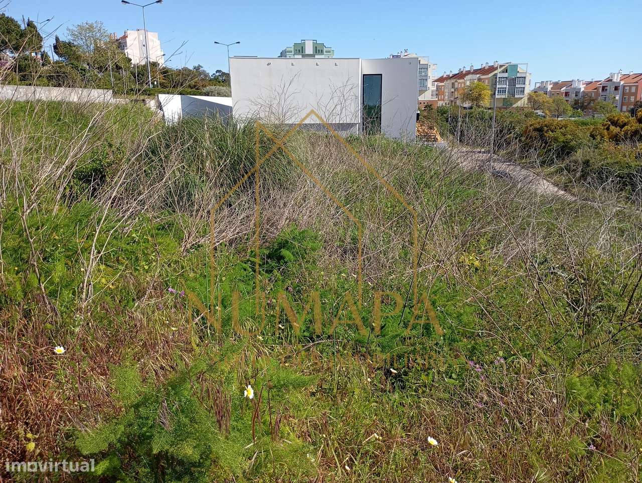 Terreno Urbano com Projeto Aprovado – Quinta da Genoveza-8