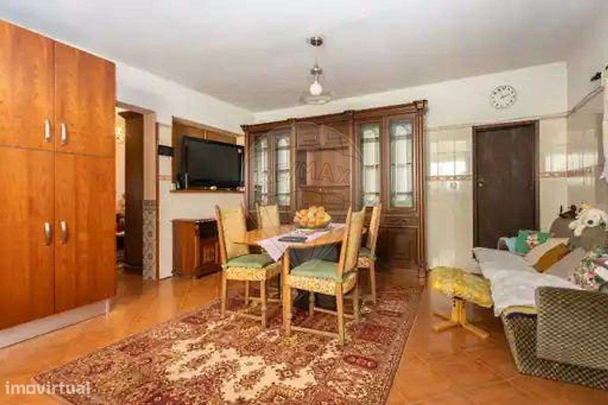 Moradia T6 para venda-21