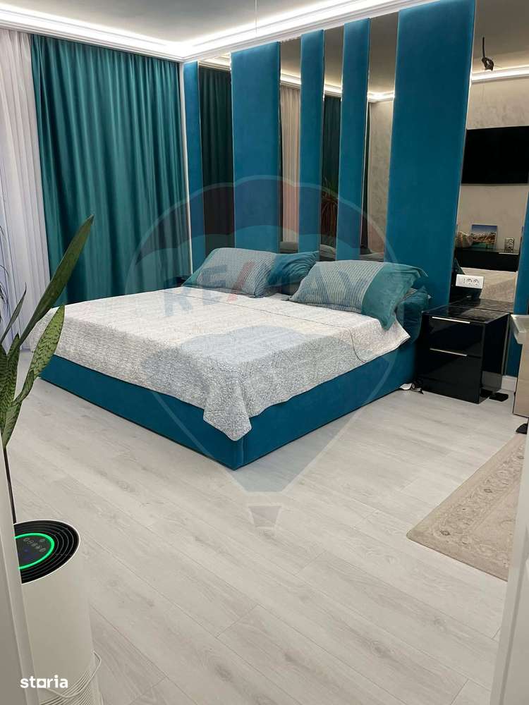 Casă / Vilă cu 6 camere de vânzare-3
