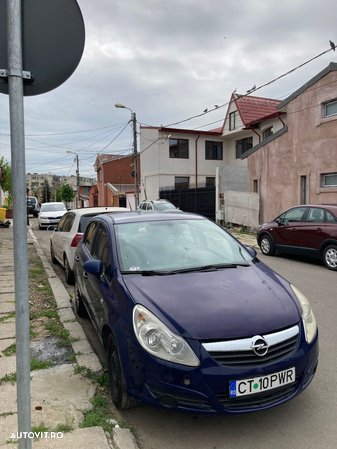 Opel Corsa 1.2 Essentia - 4