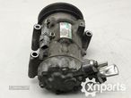 Compressor de ar condicionado Usado RENAULT TWINGO II 1.2 16V | 03.07 -  REF. 82... - 4