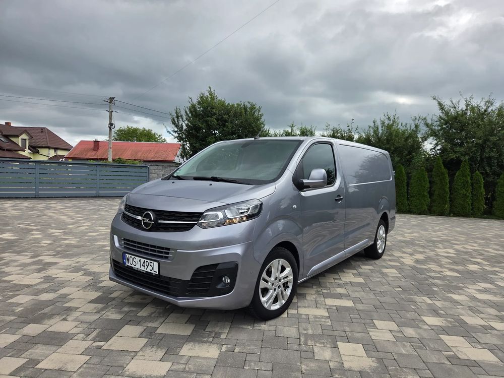 Opel Vivaro 2022