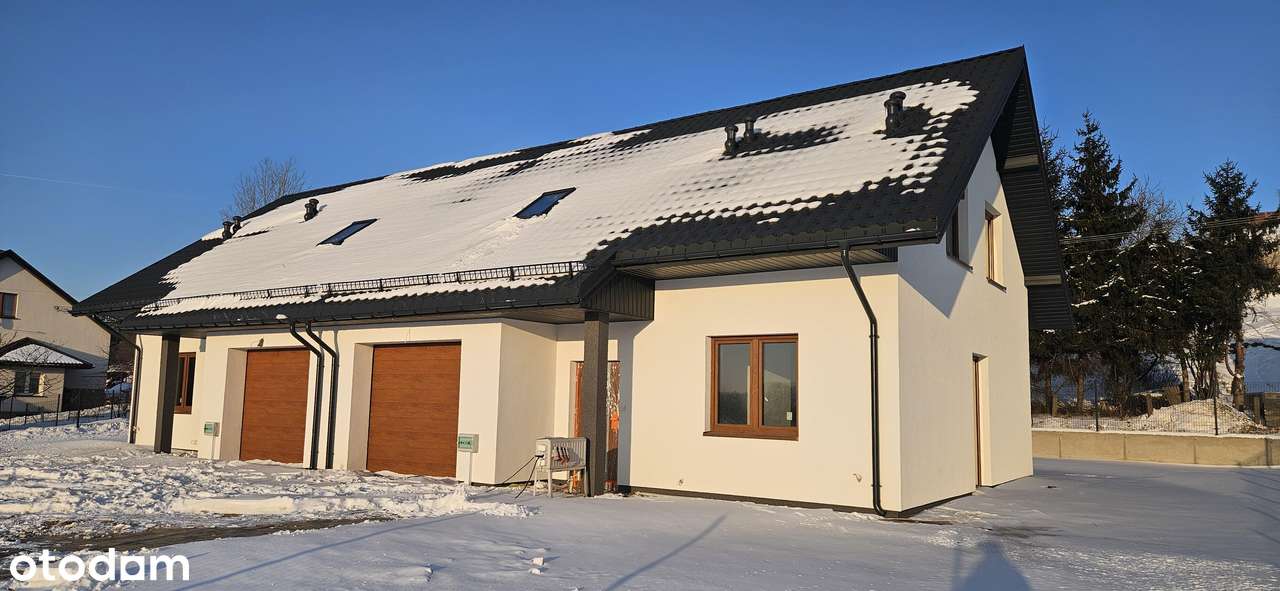 Nowy dom w zabudowie bliźniaczej z garażem i widokiem na Łomżę i Narew-18