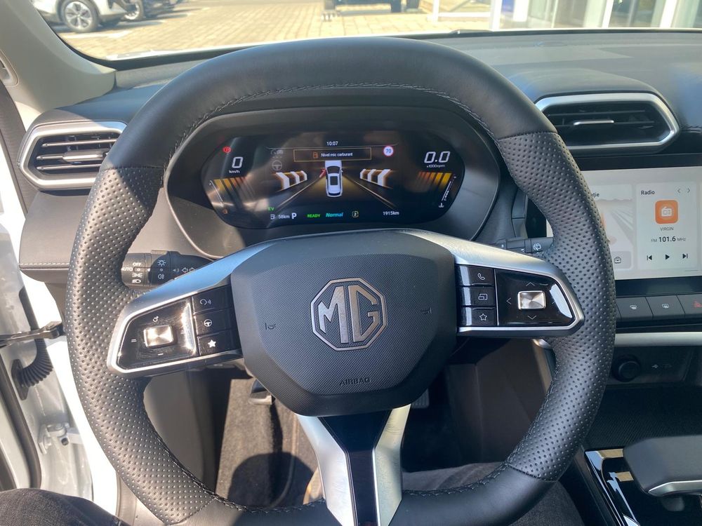 MG ZS HEV - foto 23