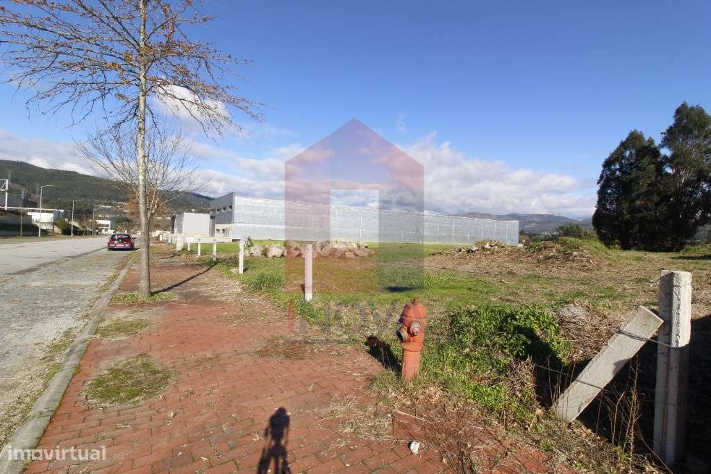 Terreno Industrial, Gême - Grande imagem: 4/8