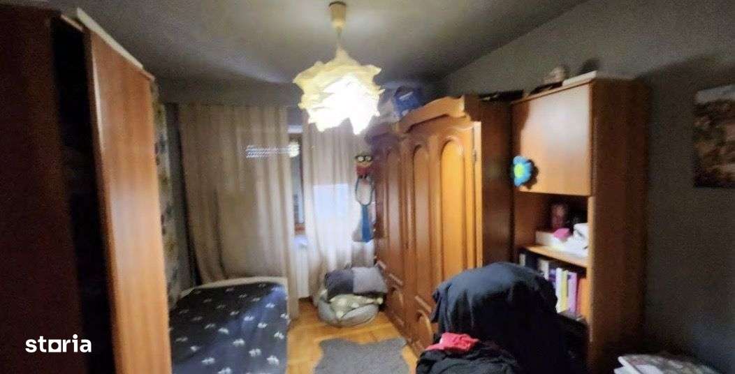 De vânzare apartament 3 camere Cartier Buzaului-4