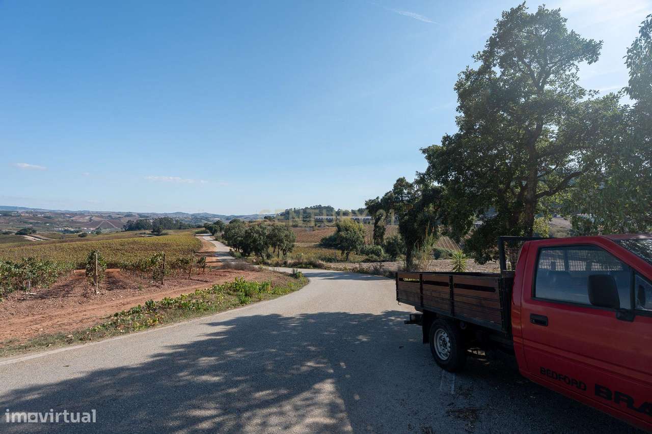 TERRENO  à VENDA em ABOBOREIRA, Azueira - Grande imagem: 4/41