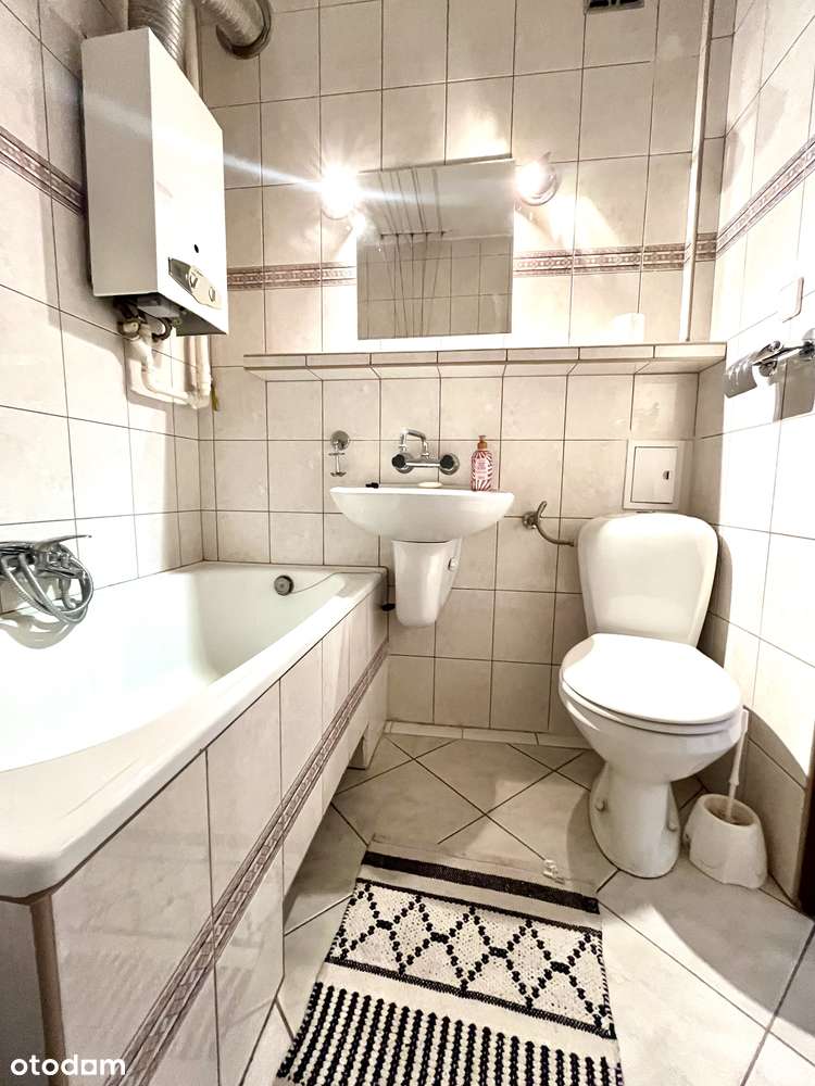 Trzypokojowe, słoneczne mieszkanie w atrakcyjnej lokalizacji.-12