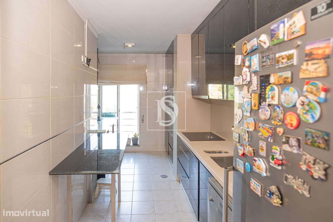 T3 com Suíte | Condomínio Fechado com Piscina | Barcelinhos-9