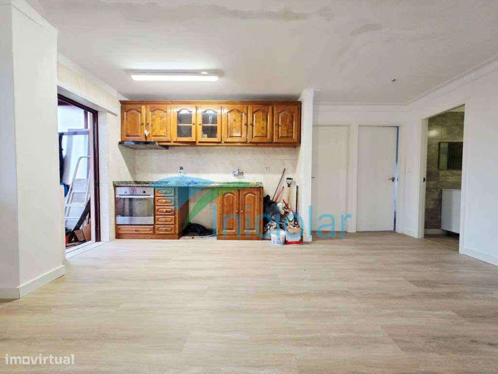 T2 Rio Tinto| Remodelado| Varanda| Arrumo - Grande imagem: 3/10