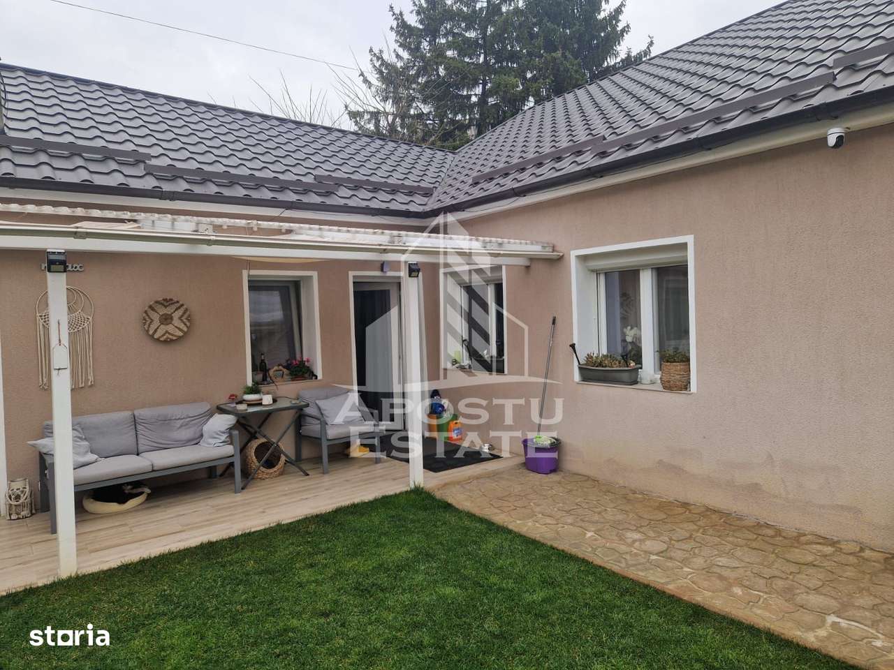 Casa individuala 83mpu ,la curte comuna ,zona Romanilor - Imagine principală: 5/7