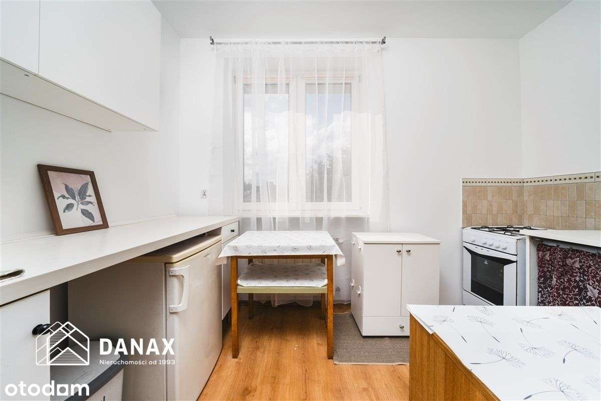 Wieliczka centrum - przestronne 1 pokojowe piwnica - Pełny obrazek: 5/14